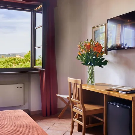 Fattoria Belvedere Hotel 4*