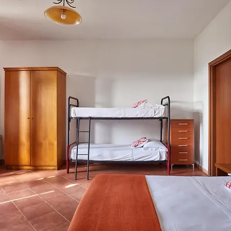 Fattoria Belvedere Hotell Guardistallo