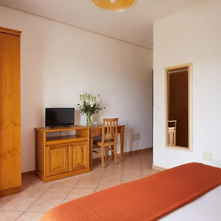 Fattoria Belvedere Hotell Guardistallo