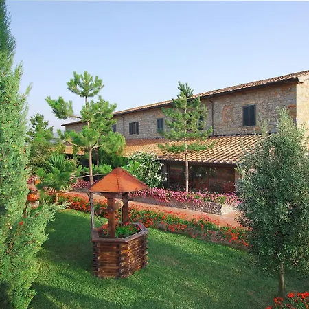Fattoria Belvedere Hotel 4*